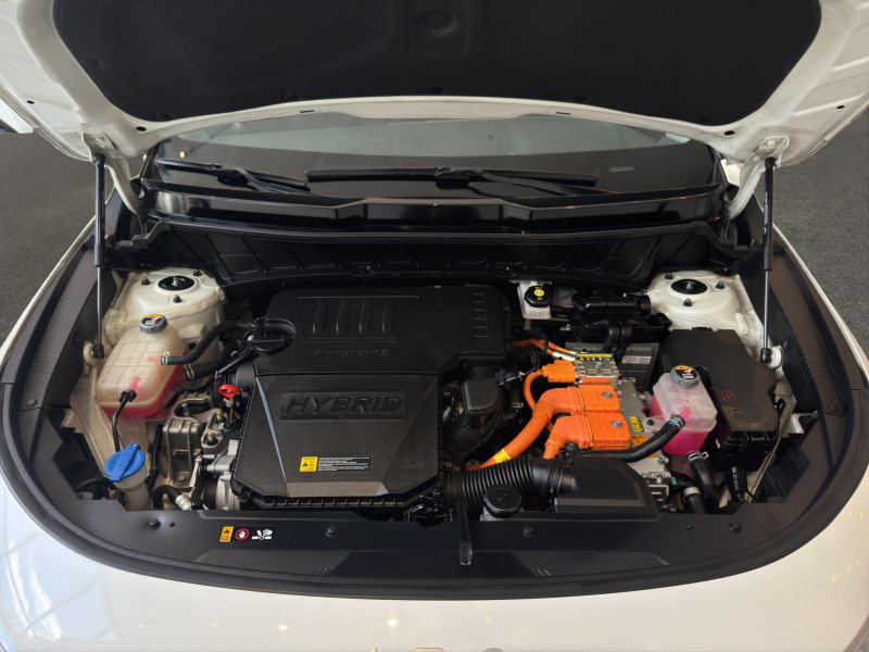 KIA Niro  5 pts. EX, HEV, TA, a/ac. Aut., piel, QC, f. led, RA-18 (línea nueva) 2023